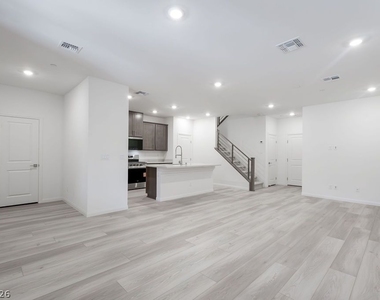 91 Cinder Cone Lane - Photo Thumbnail 2