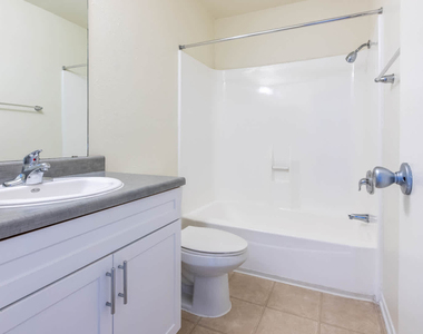 411 South Virgil - Photo Thumbnail 15