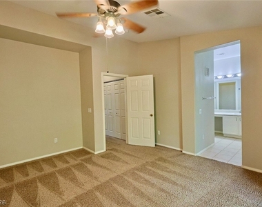 716 Peachy Canyon Circle - Photo Thumbnail 19