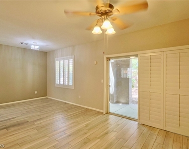 716 Peachy Canyon Circle - Photo Thumbnail 14