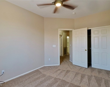 716 Peachy Canyon Circle - Photo Thumbnail 27