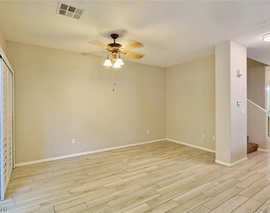 716 Peachy Canyon Circle - Photo Thumbnail 13