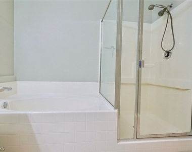 716 Peachy Canyon Circle - Photo Thumbnail 22