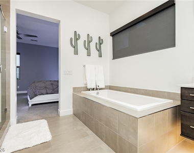 6710 Azimuth Court - Photo Thumbnail 27