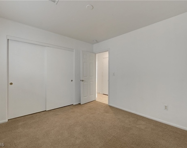11051 Alora Street - Photo Thumbnail 12