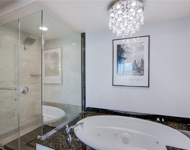 2700 Las Vegas Boulevard - Photo Thumbnail 18
