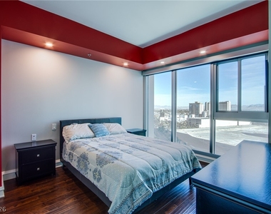 2700 Las Vegas Boulevard - Photo Thumbnail 12