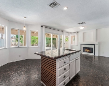 3024 Cloverbrook Street - Photo Thumbnail 14