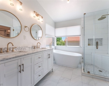 3024 Cloverbrook Street - Photo Thumbnail 3