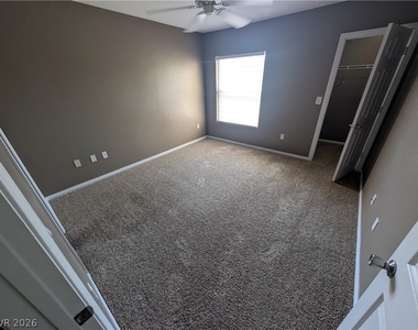 8000 W Badura Avenue - Photo Thumbnail 25