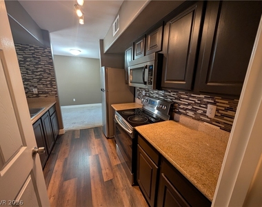8000 W Badura Avenue - Photo Thumbnail 24