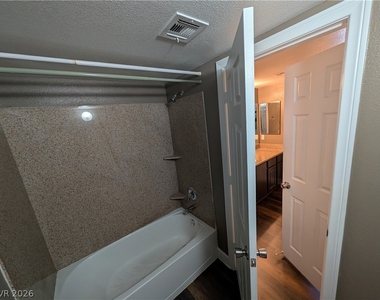 8000 W Badura Avenue - Photo Thumbnail 29