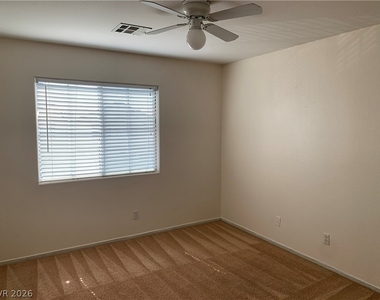 4423 Peaceful Harbor Street - Photo Thumbnail 16