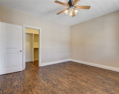 408 Silver Prairie Court - Photo Thumbnail 46