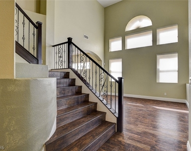 408 Silver Prairie Court - Photo Thumbnail 29