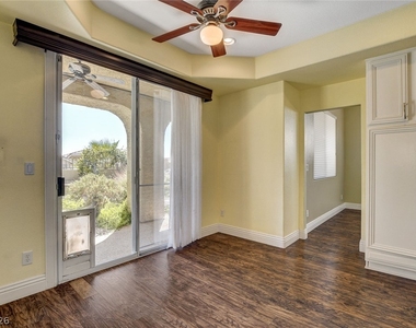 408 Silver Prairie Court - Photo Thumbnail 23