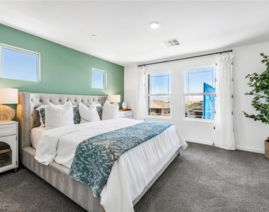 914 Rosy Starling Street - Photo Thumbnail 25