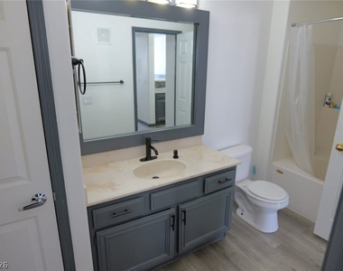 7163 S Durango Drive - Photo Thumbnail 10