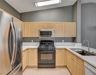 9333 Leaping Deer Place - Photo Thumbnail 8