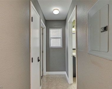 9333 Leaping Deer Place - Photo Thumbnail 23