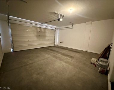 10216 Ullom Drive - Photo Thumbnail 29