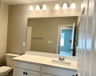 10216 Ullom Drive - Photo Thumbnail 24