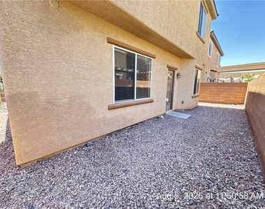 711 Taliput Palm Place - Photo Thumbnail 27