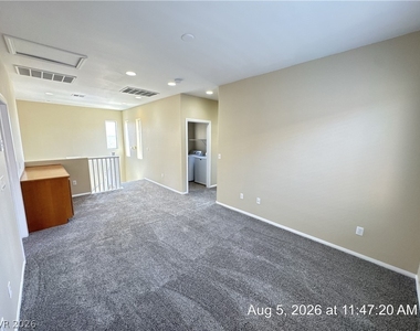 711 Taliput Palm Place - Photo Thumbnail 12