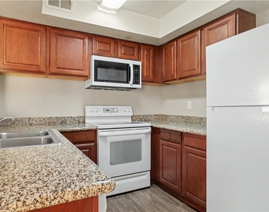 6800 E Lake Mead Boulevard - Photo Thumbnail 7