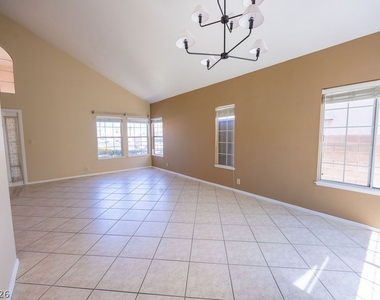 1151 Sleetridge Drive - Photo Thumbnail 9