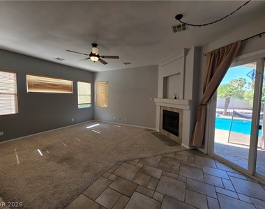 6323 Mahogany Peak Avenue - Photo Thumbnail 28