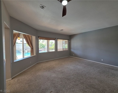 6323 Mahogany Peak Avenue - Photo Thumbnail 22