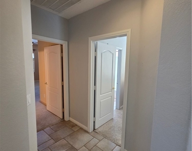 6323 Mahogany Peak Avenue - Photo Thumbnail 46