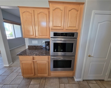 6323 Mahogany Peak Avenue - Photo Thumbnail 41