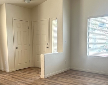 183 Caswell Court - Photo Thumbnail 1