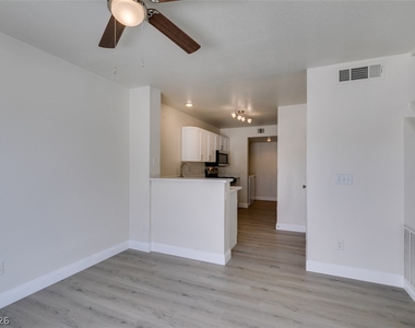 8476 Indigo Sky Avenue - Photo Thumbnail 3