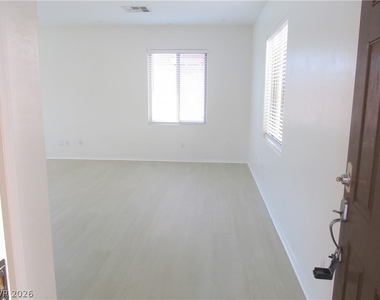 717 Calamus Palm Place - Photo Thumbnail 2