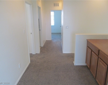 717 Calamus Palm Place - Photo Thumbnail 12