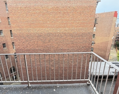 83-33 118th Street - Photo Thumbnail 17