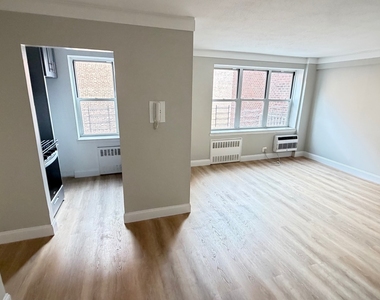 83-33 118th Street - Photo Thumbnail 8