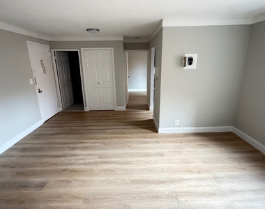 83-33 118th Street - Photo Thumbnail 11