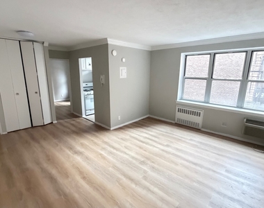 83-33 118th Street - Photo Thumbnail 11
