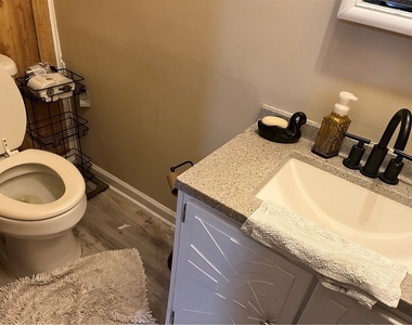 20 Barringer Drive - Photo Thumbnail 8