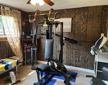 20 Barringer Drive - Photo Thumbnail 4