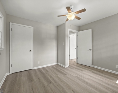 2260 Arrowwood Drive - Photo Thumbnail 14