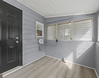 212 Cordele Avenue - Photo Thumbnail 9