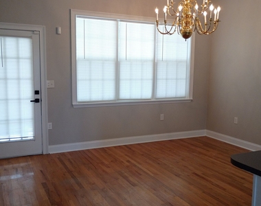 814 11th Street - Photo Thumbnail 7