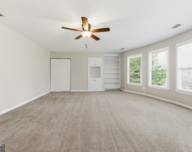 2570 Wood Creek Court - Photo Thumbnail 29