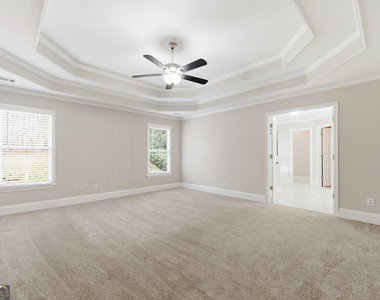 2570 Wood Creek Court - Photo Thumbnail 31