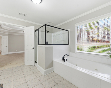 2570 Wood Creek Court - Photo Thumbnail 38